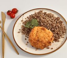 Котлета куриная рубленая с гречкой