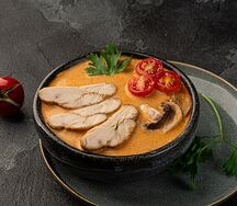 Том ям с курицей