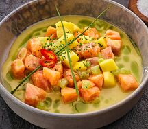 Севиче из лосося с манго и соусом из маракуйи