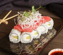 Ролл Сашими тунец