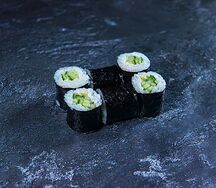 Ролл Маки огурец