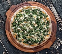 Пицца Крема шпинат (традиционное тесто)