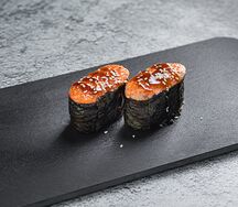 Запеченные суши с креветкой
