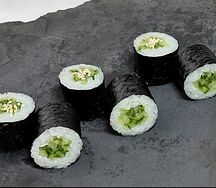 Маки Огурец