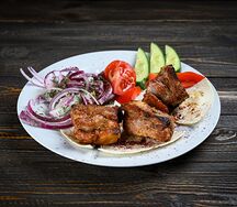 Шашлык из баранины на кости