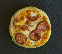 Удмуртские перепечи с охотничьими колбасками