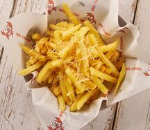 Картофель фри с пармезаном