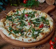 Пицца с морепродуктами 