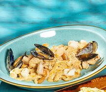 Лагман с морепродуктами