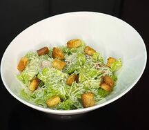 Цезарь с курицей