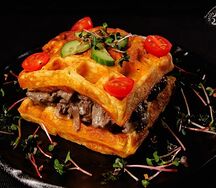 Бефстроганов из телятины в авторской подаче