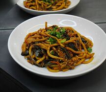 Лапша яичная с курицей