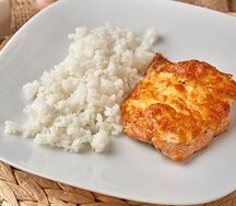 Запеченная горбуша под сыром с рисом 