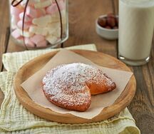 Майская булочка с творогом