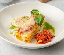 Лазанья по-болонски с мясным соусом и моцареллой