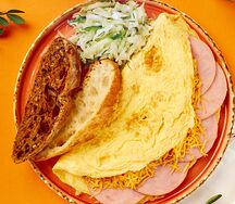 Омлет с ветчиной и сыром