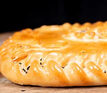 Пирог с капустой и яйцом