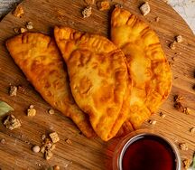 Чебурек с капустой