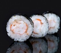 Маки с креветкой