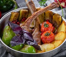 Жаркое из бараньей корейки с овощами