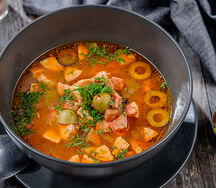 Солянка сборная мясная