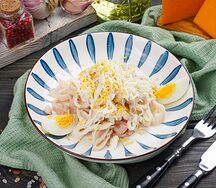 Салат Кальмар с яйцом