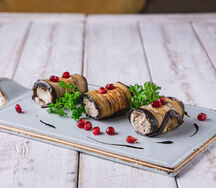 Фаршированные грецкими орехами баклажаны