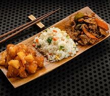 Китайка-сет с рисом, свининой с ананасам и свининой с перцем