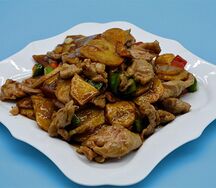 №747 Тушеный картофель со свининой 