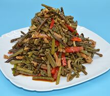 №716 Салат Папоротник со свининой