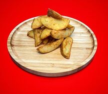 Картофельные дольки со специями