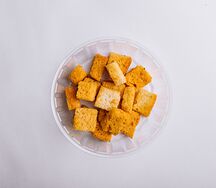 Сухарики чесночные