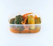Огурцы по-корейски с морковью