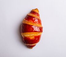 Круассан с кремом чиз