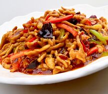 Жареное куриное филе в кисло-сладко-остром соусе