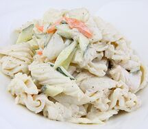 Салат из кальмара с огурцом под майонезом