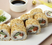 Филадельфия в кунжуте ролл