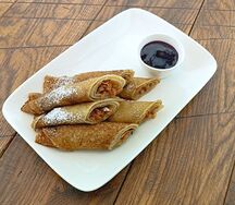 Блины с яблоком с корицей