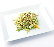 Салат с ореховым соусом