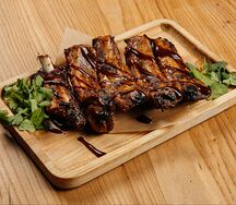 Свиные рёбрышки BBQ