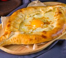 Хачапури по-аджарски