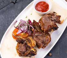 Шашлык из баранины на кости