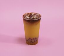 Кофейный тоник с персиком, маракуйей и цветами апельсина
