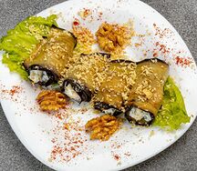 Рулет из баклажанов с ореховой начинкой
