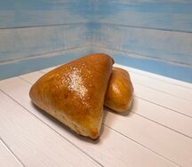 Пирожок с копченостями