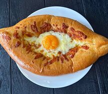 Хачапури по-аджарски