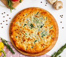 Пирог осетинский с курицей и шпинатом