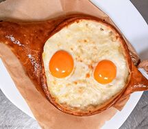 Хачапури по-аджарски