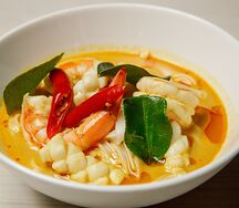 Лакса с морепродуктами