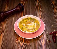 Суп куриный с лапшой